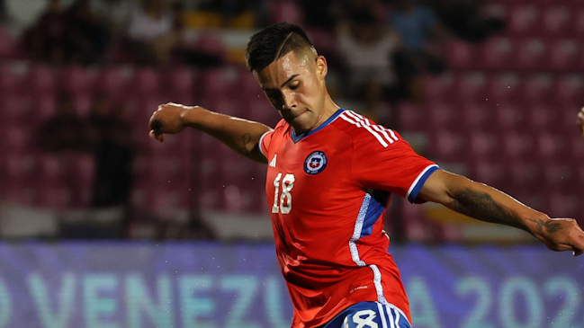 Chile enfrenta un crucial duelo con Argentina en el Preolímpico Sub 23