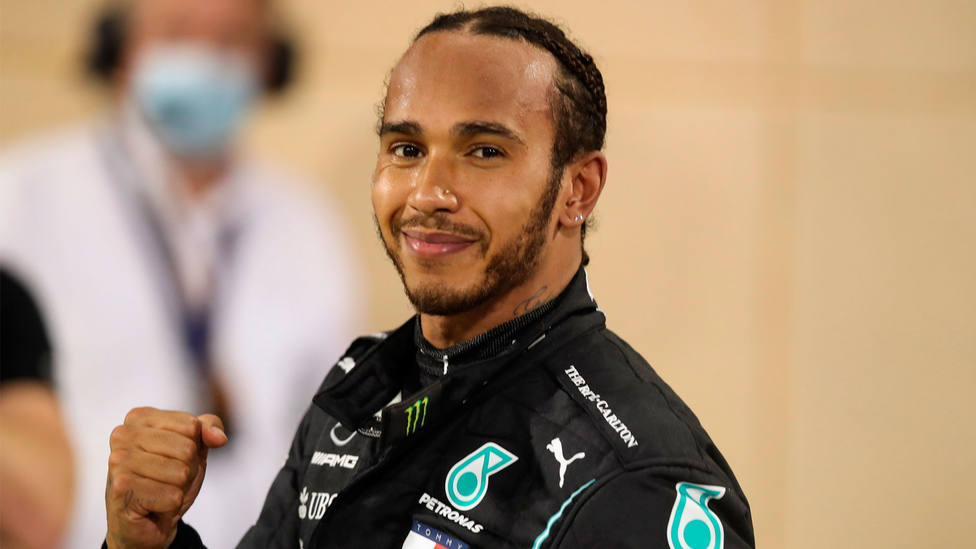 Oficial: Lewis Hamilton dejará Mercedes a final de temporada y correrá en Ferrari en 2025