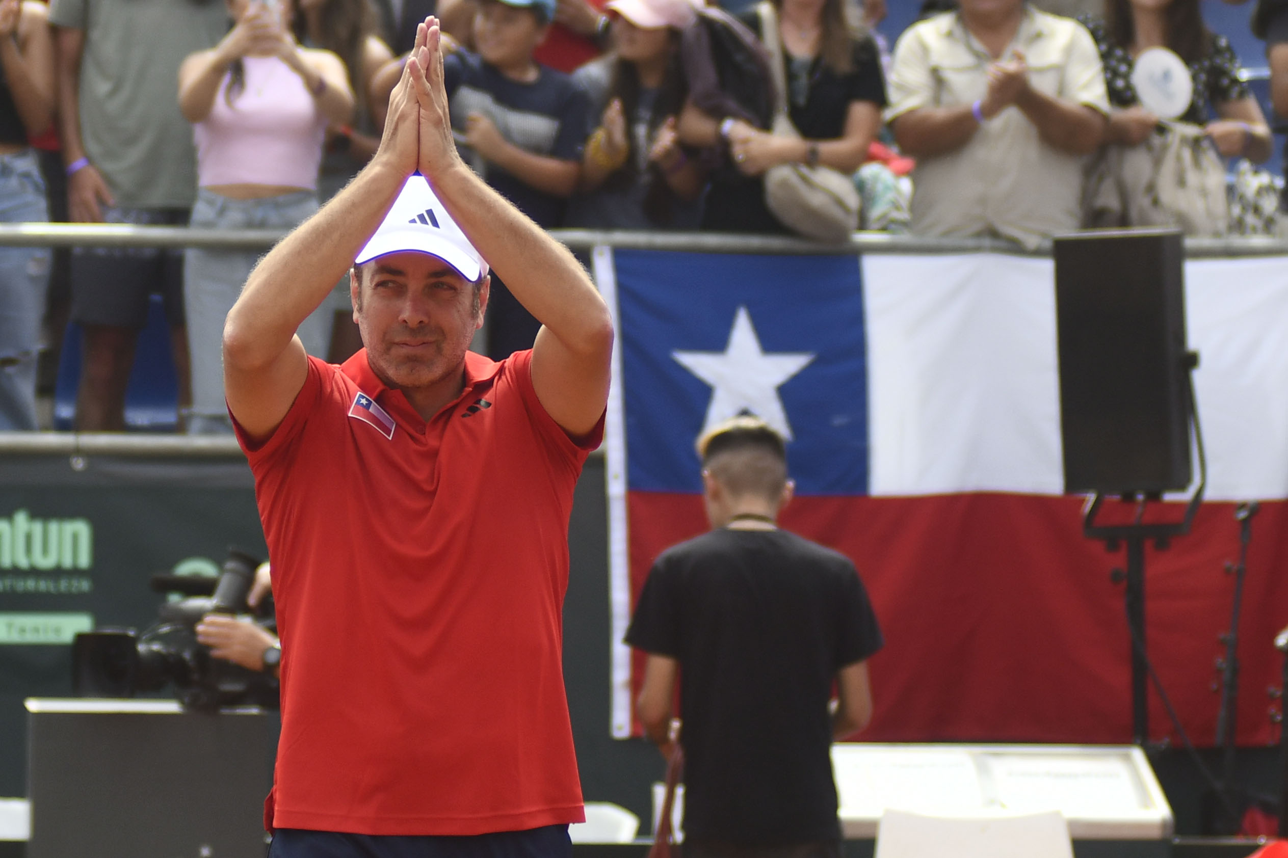 Chile choca con Perú con la misión de dominar las Qualifiers de la Copa Davis