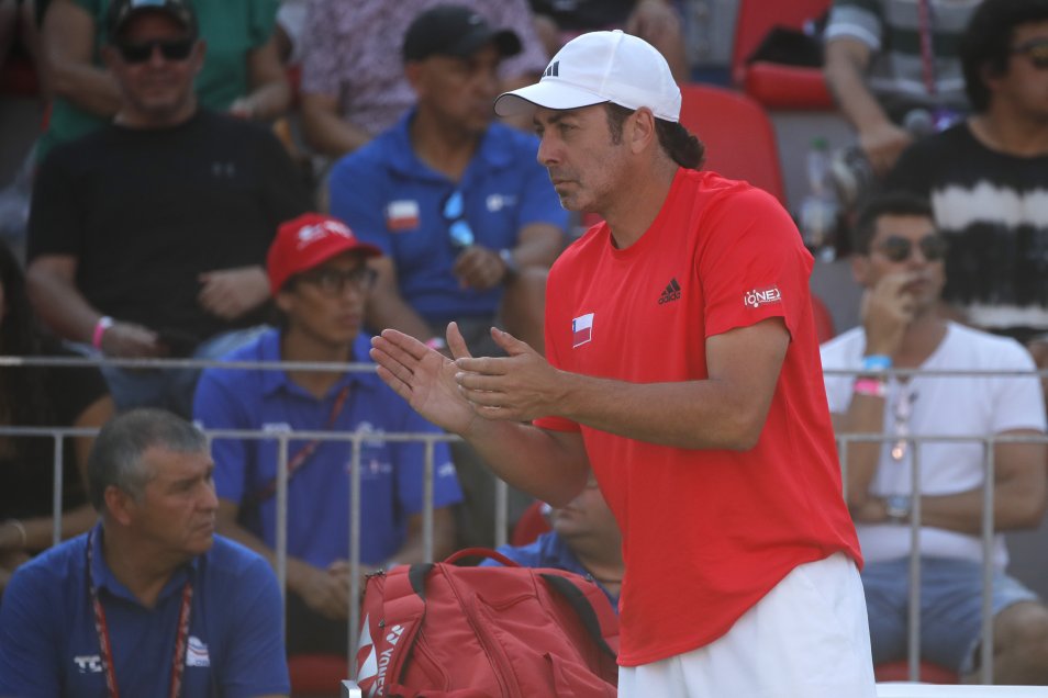 La victoria de Tabilo sobre Varillas para dar ventaja a Chile en la Copa Davis