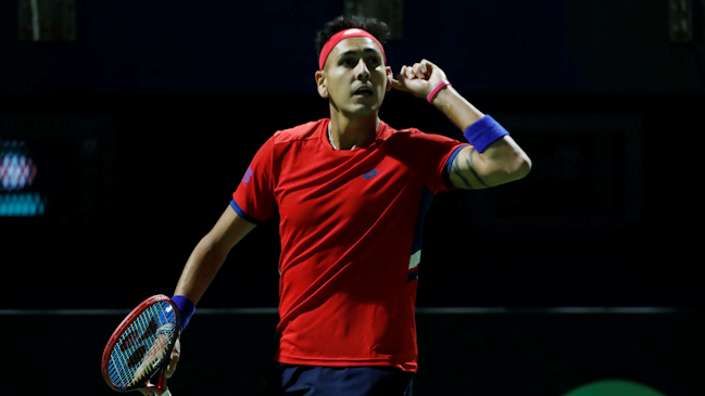 Tabilo remontó ante el peruano Busé y Chile clasificó al Grupo Mundial de Copa Davis