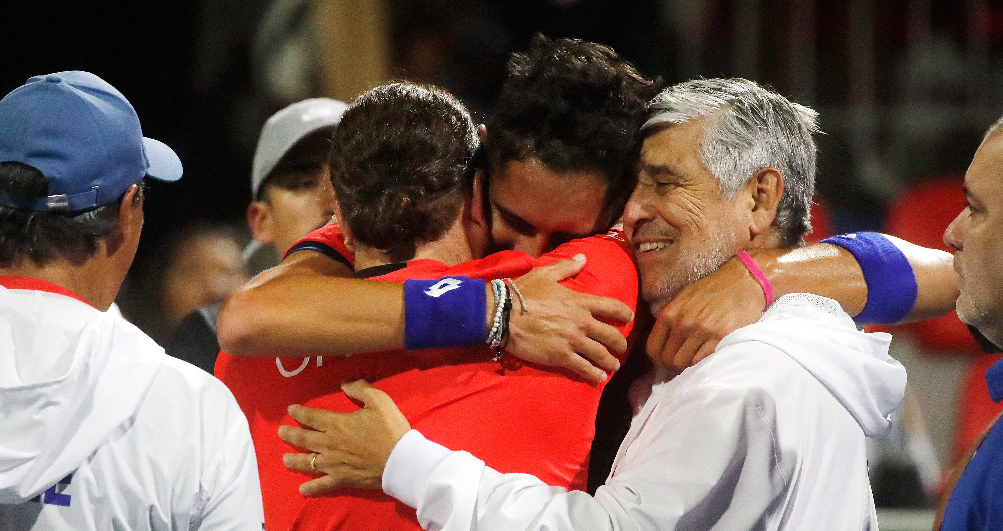 Tabilo y el triunfo ante Busé: Con Nicolás Massú sacamos el partido adelante