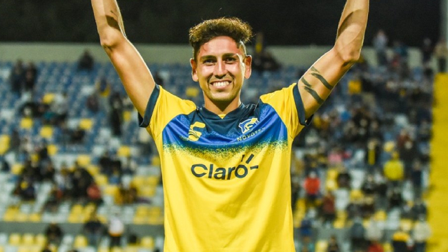 El mensaje que Everton dedicó a Tabilo y Massú por triunfo de Chile en Copa Davis