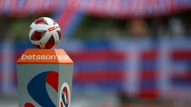 Caso extranjeros: En el Sifup están atentos por eventual oposición al paro, según medio