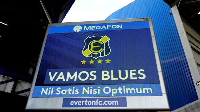 Everton de Inglaterra tuvo un noble gesto con su par de Viña del Mar por los incendios