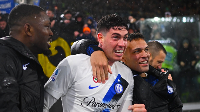 Alexis aportó iniciando la jugada del último tanto de Inter en la victoria sobre Roma