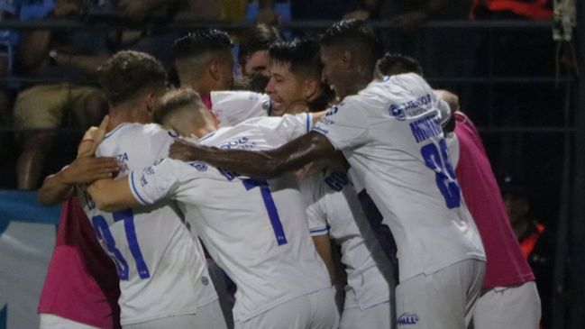 Thomas Galdames festejó en duelo de chilenos en exigido triunfo de Godoy Cruz sobre Belgrano