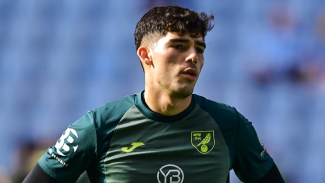 Vicente Reyes partió a préstamo por solo siete días a Forest Green Rovers