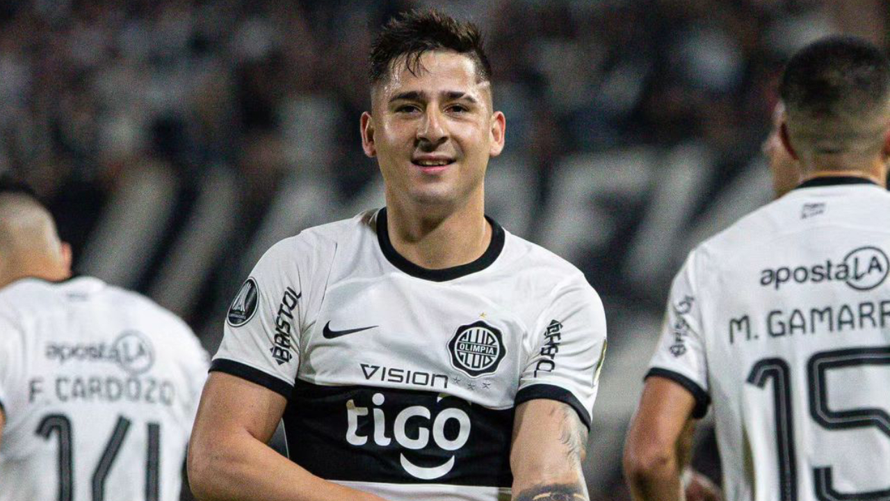 Representantes llegaron a acuerdo y Guillermo Paiva sí será refuerzo de Colo Colo