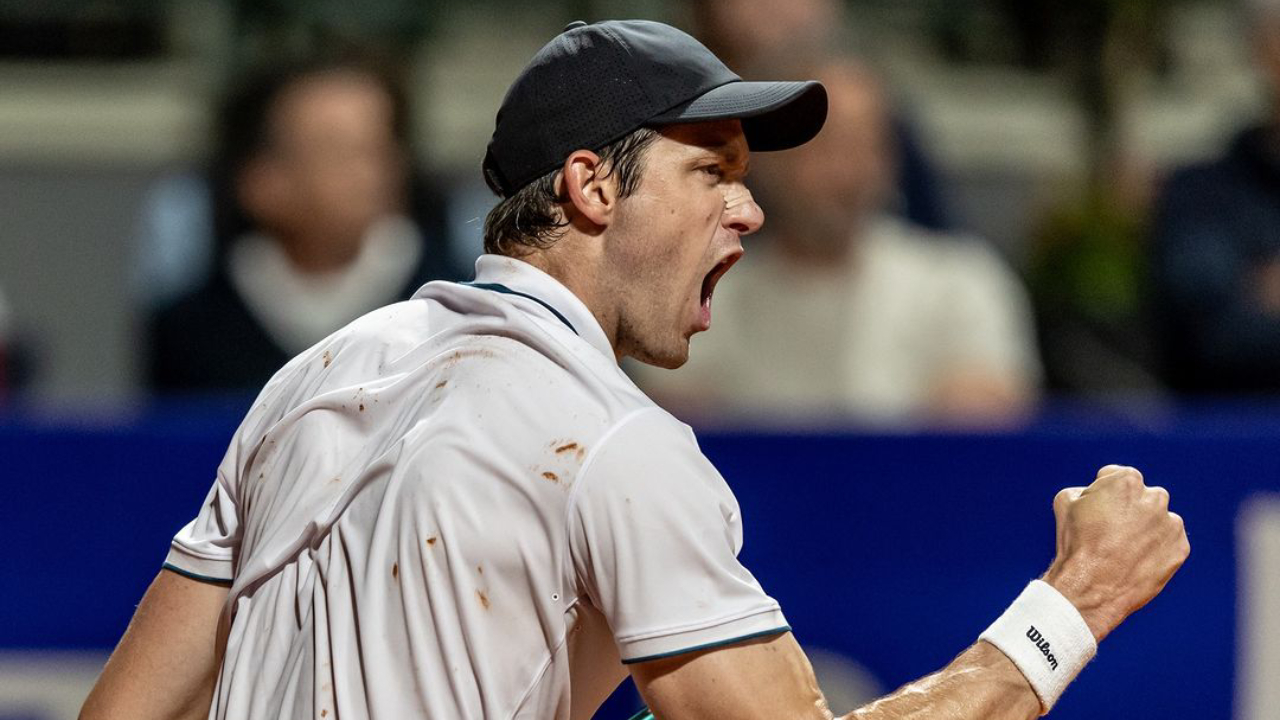 Nicolás Jarry remontó un partidazo ante Stan Wawrinka y avanzó a cuartos en Buenos Aires