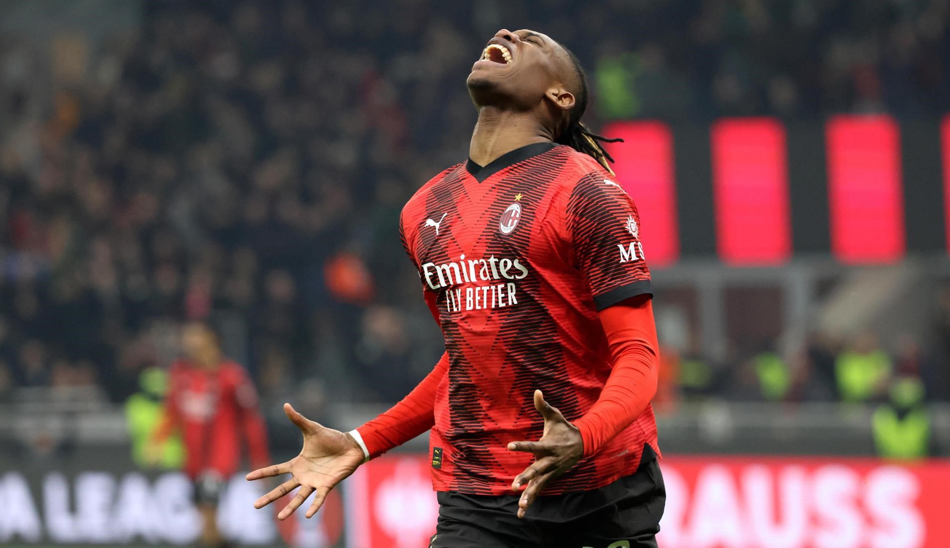 AC Milan goleó a Stade Rennais y se acercó a octavos de la Europa League