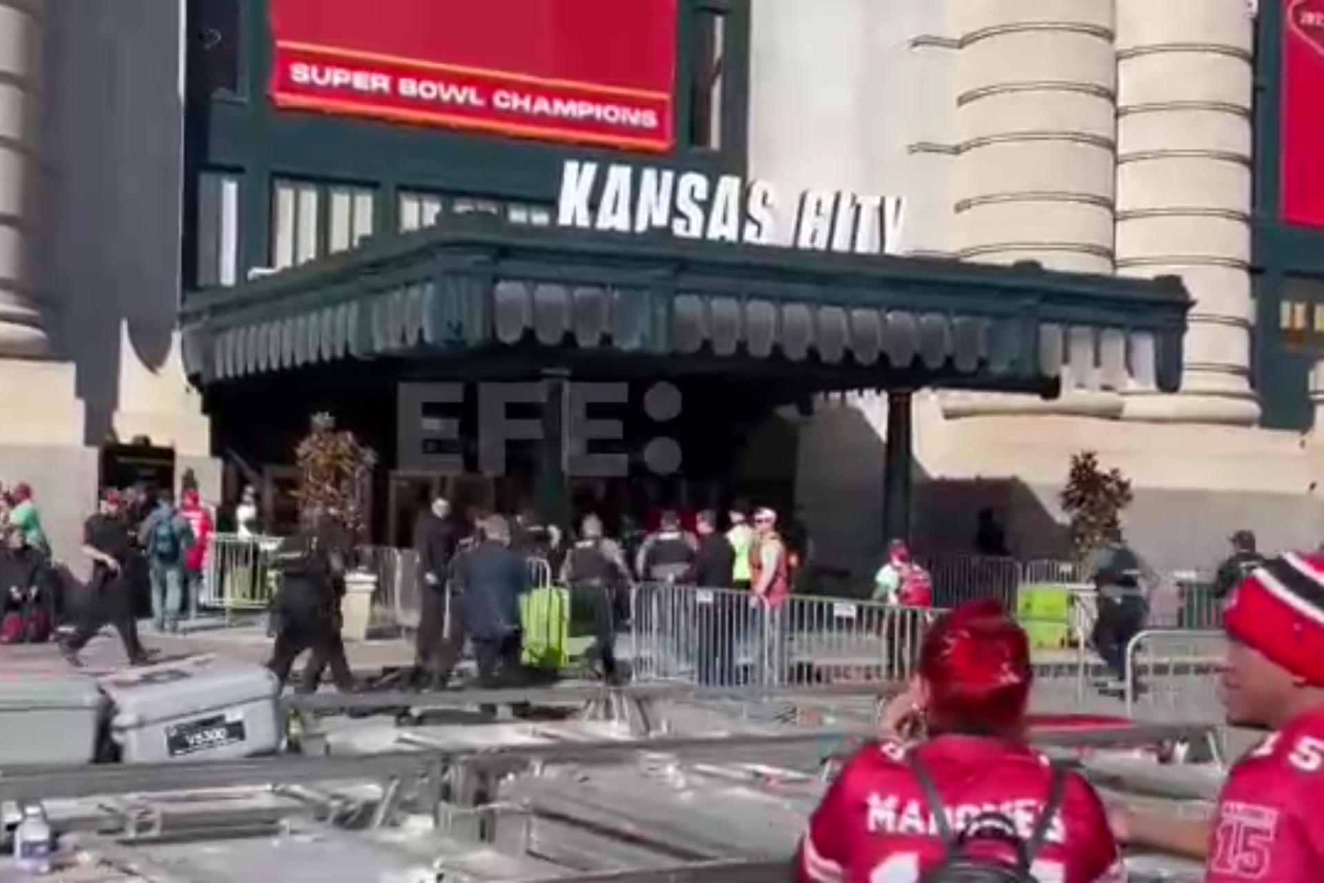 Kansas City Chiefs y la NFL harán millonaria donación para ayudar a víctimas de tiroteo