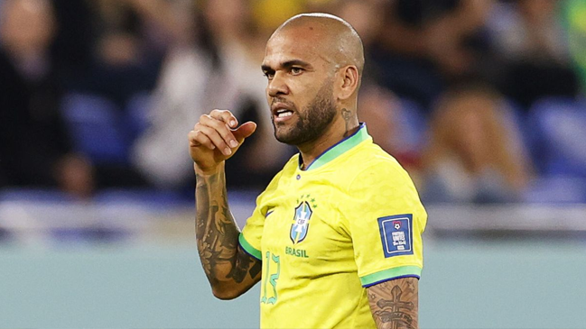 Defensa de Dani Alves anunció que apelará a pena de cárcel