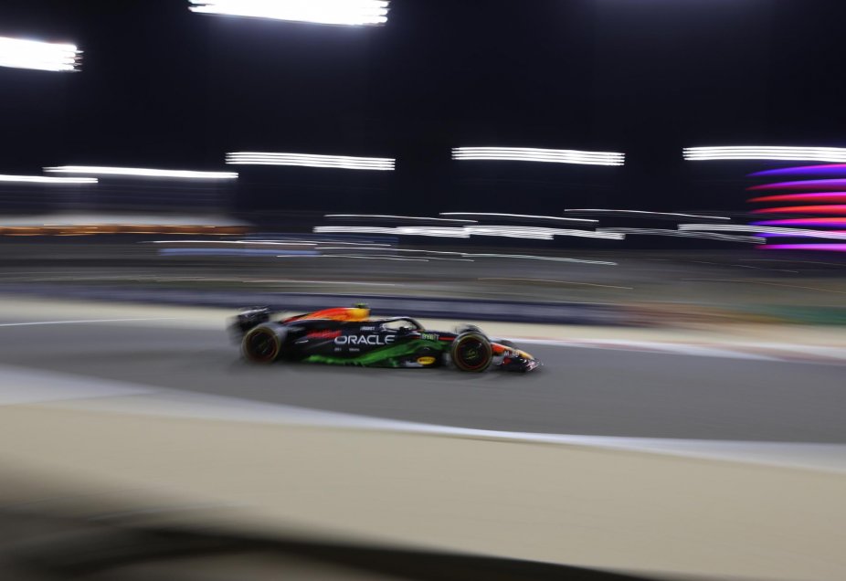 Carlos Sainz dominó la segunda jornada de la pretemporada de Fórmula 1