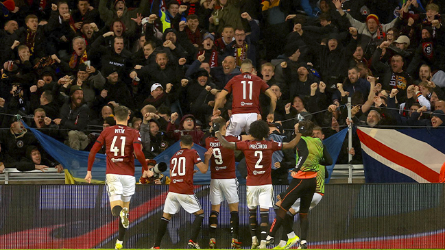 Sparta Praga remontó con goleada y eliminó a Galatasaray en Europa League