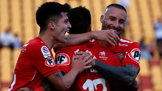 Ñublense venció en Santa Laura y amargó el debut de la UC en el Campeonato Nacional