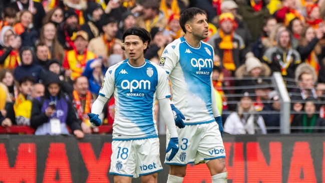 Guillermo Maripán fue titular en sufrida victoria al último minuto de Monaco sobre Lens