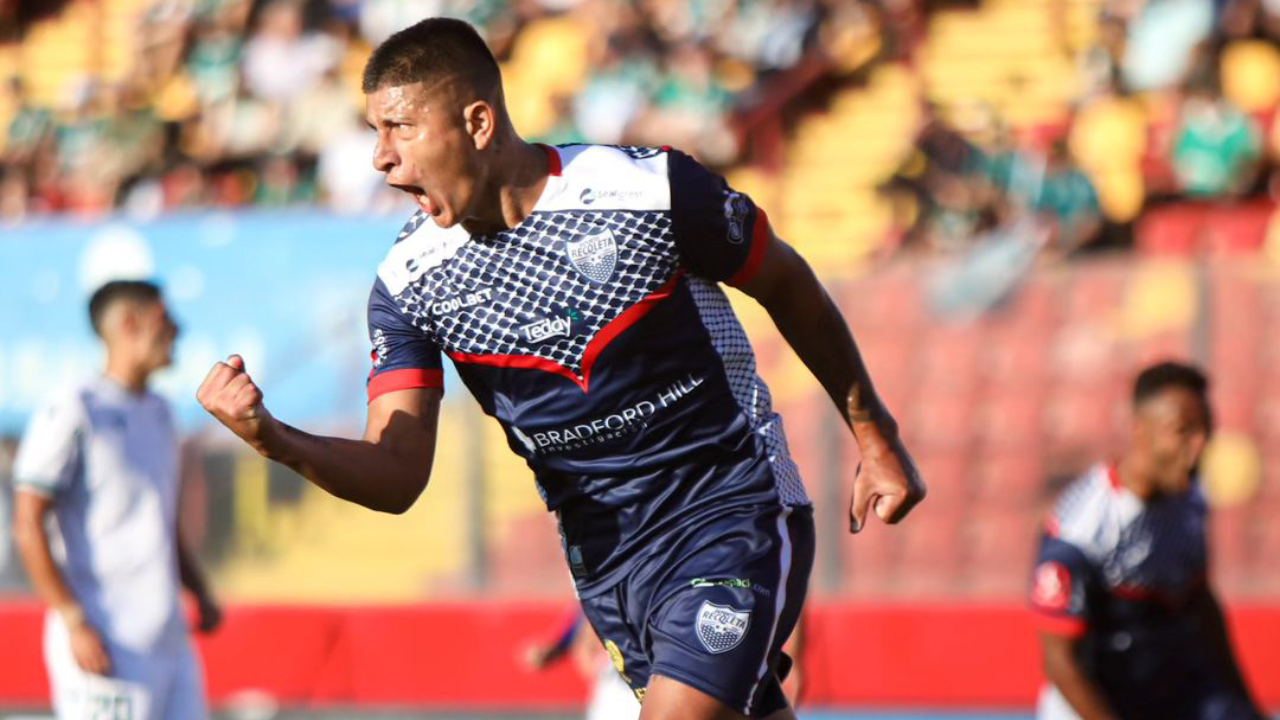 Deportes Recoleta celebró ante Santiago Wanderers en la primera jornada del Ascenso