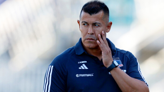 Almirón: A Colo Colo cualquiera le quiere ganar, tenemos que estar a la altura y corregir