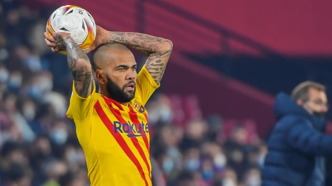 FC Barcelona le retiró condición de leyenda a Dani Alves tras su condena por agresión sexual