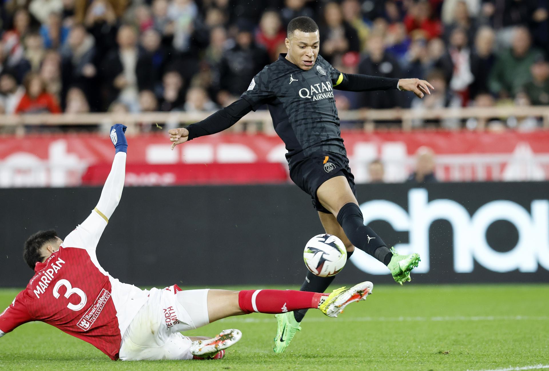 Mónaco de Guillermo Maripán cosechó un discreto empate ante PSG en la Ligue 1