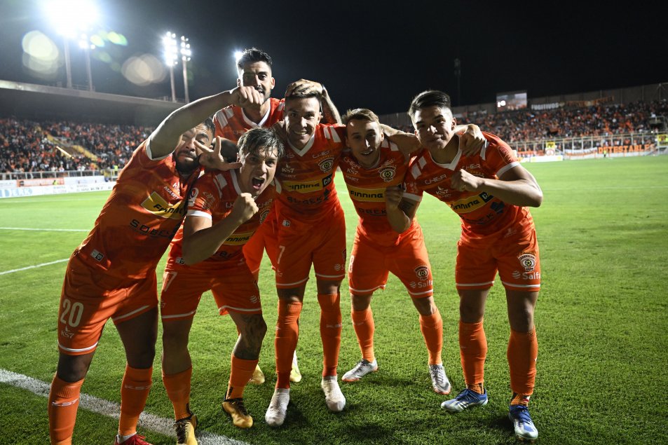 Bravo e Insaurralde guiaron a Cobreloa en el triunfo ante Cobresal en Calama