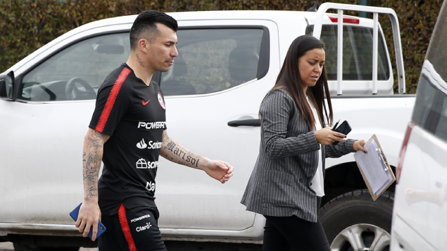 Gary Medel disparó por despidos en el staff de La Roja: No valoran a las personas