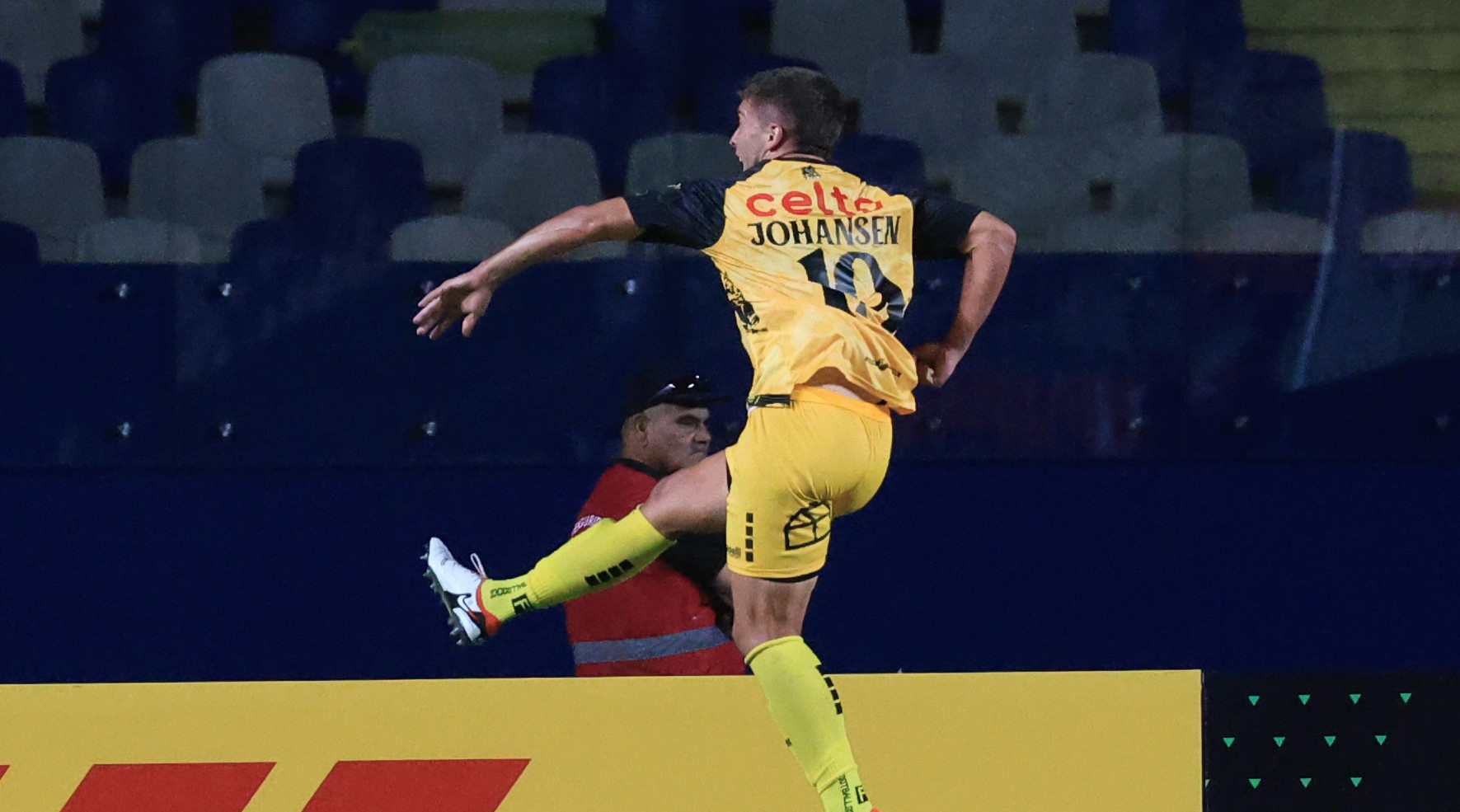 Coquimbo liquidó la UC en la Sudamericana con un penal de Nicolás Johansen