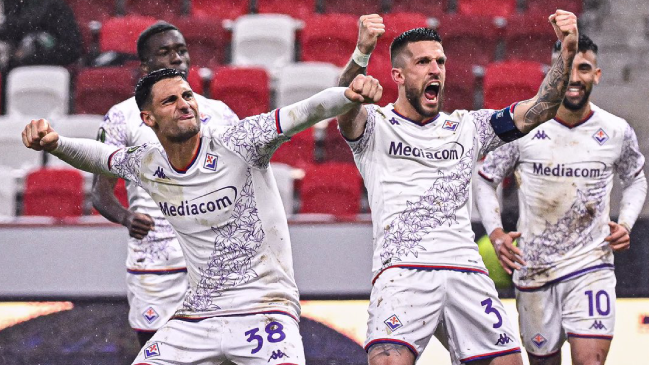 Fiorentina ganó sobre la hora a Maccabbi Haifa en la Conference League