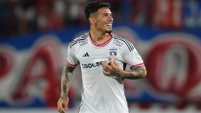 Alan Saldivia asoma como lateral derecho en Colo Colo para la revancha ante Trinidense