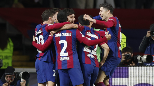 FC Barcelona derribó a Napoli y avanzó a cuartos de final de la Champions League