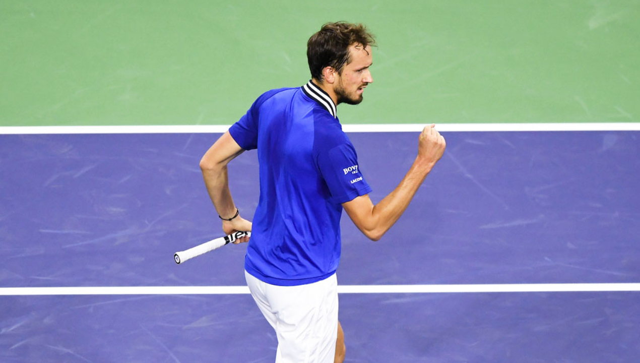 Daniil Medvedev tumbó a Grigor Dimitrov y se instaló en cuartos de Indian Wells