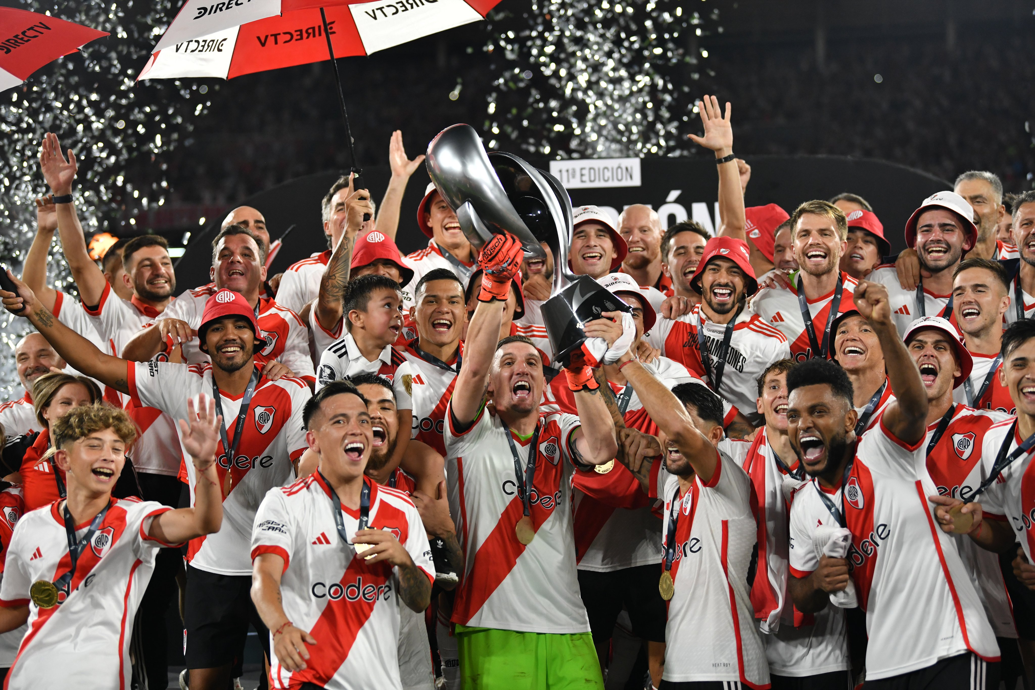River Plate de Paulo Díaz remontó ante Estudiantes y conquistó la Supercopa Argentina
