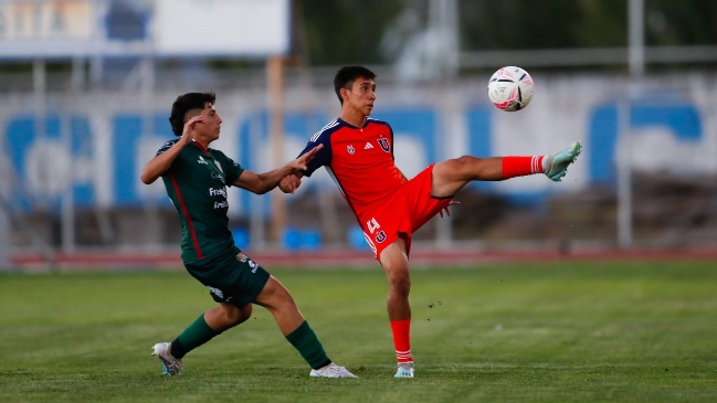 En un canasto de mimbre: La notable entrada del balón que se usó en el duelo entre Chimbarongo y la U