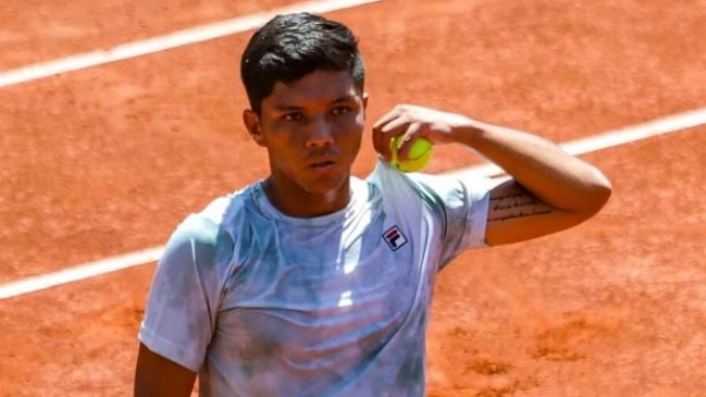 Matías Soto cayó en dobles y terminó su paso por el Challenger de Santiago