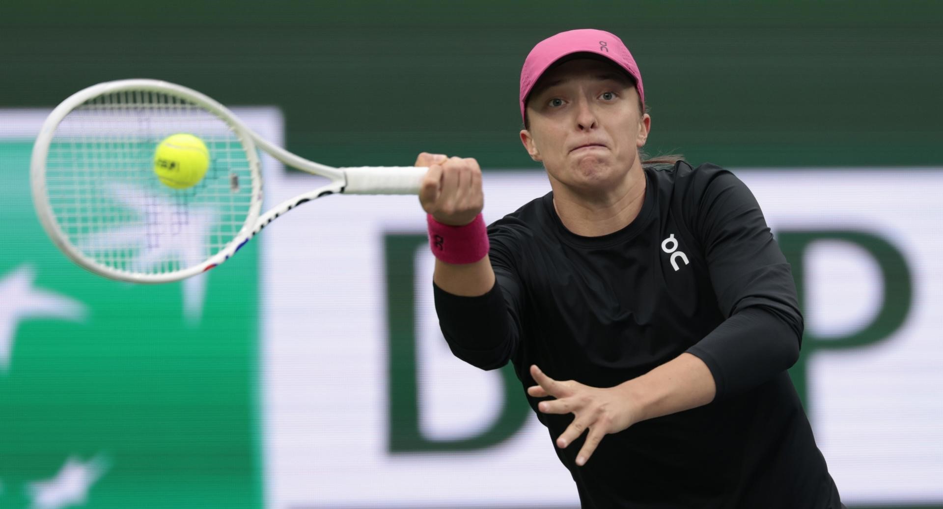 Iga Swiatek se instaló en la final de Indian Wells tras tumbar a Marta Kostyuk