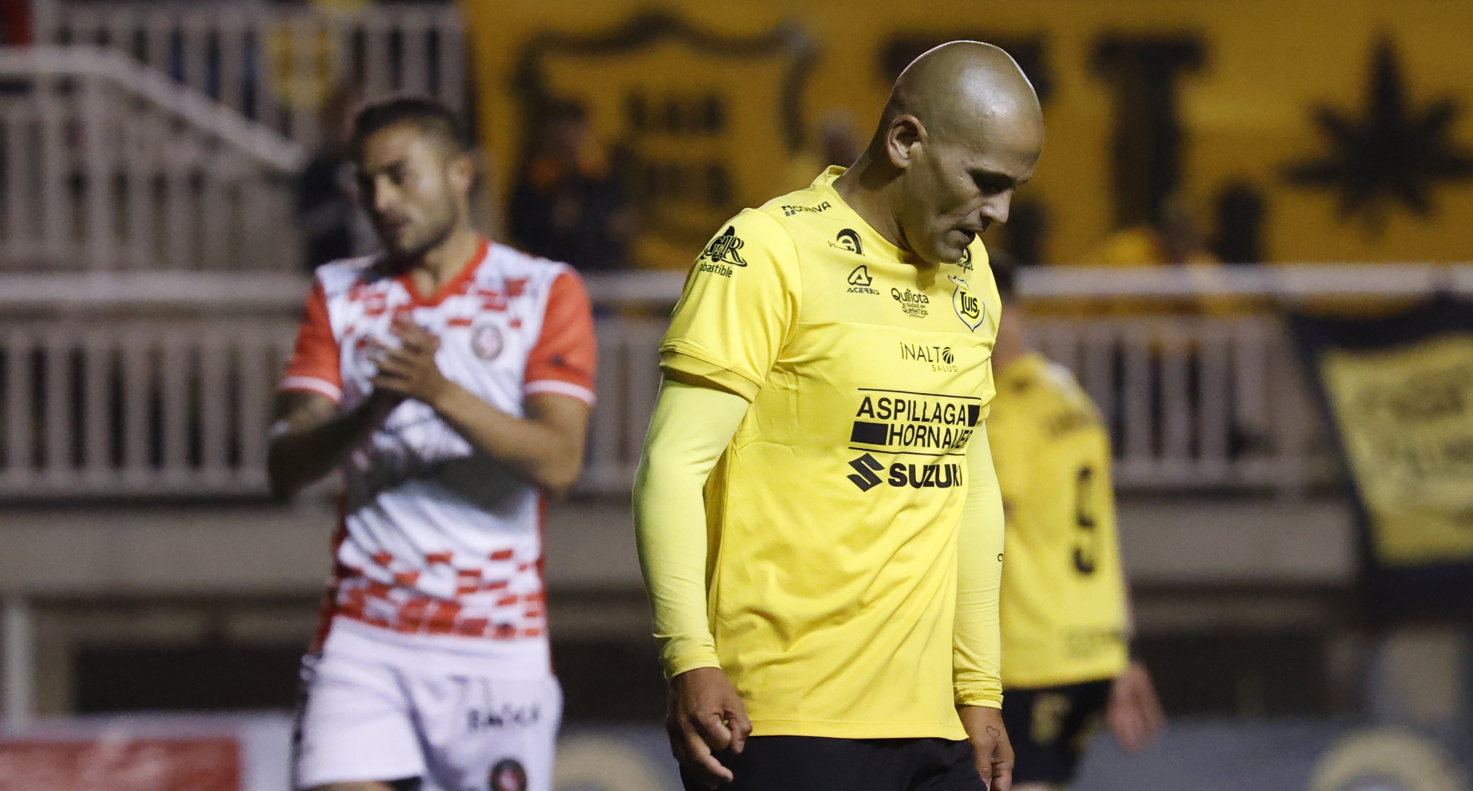 San Luis fue vapuleado por Deportes Limache en el Ascenso