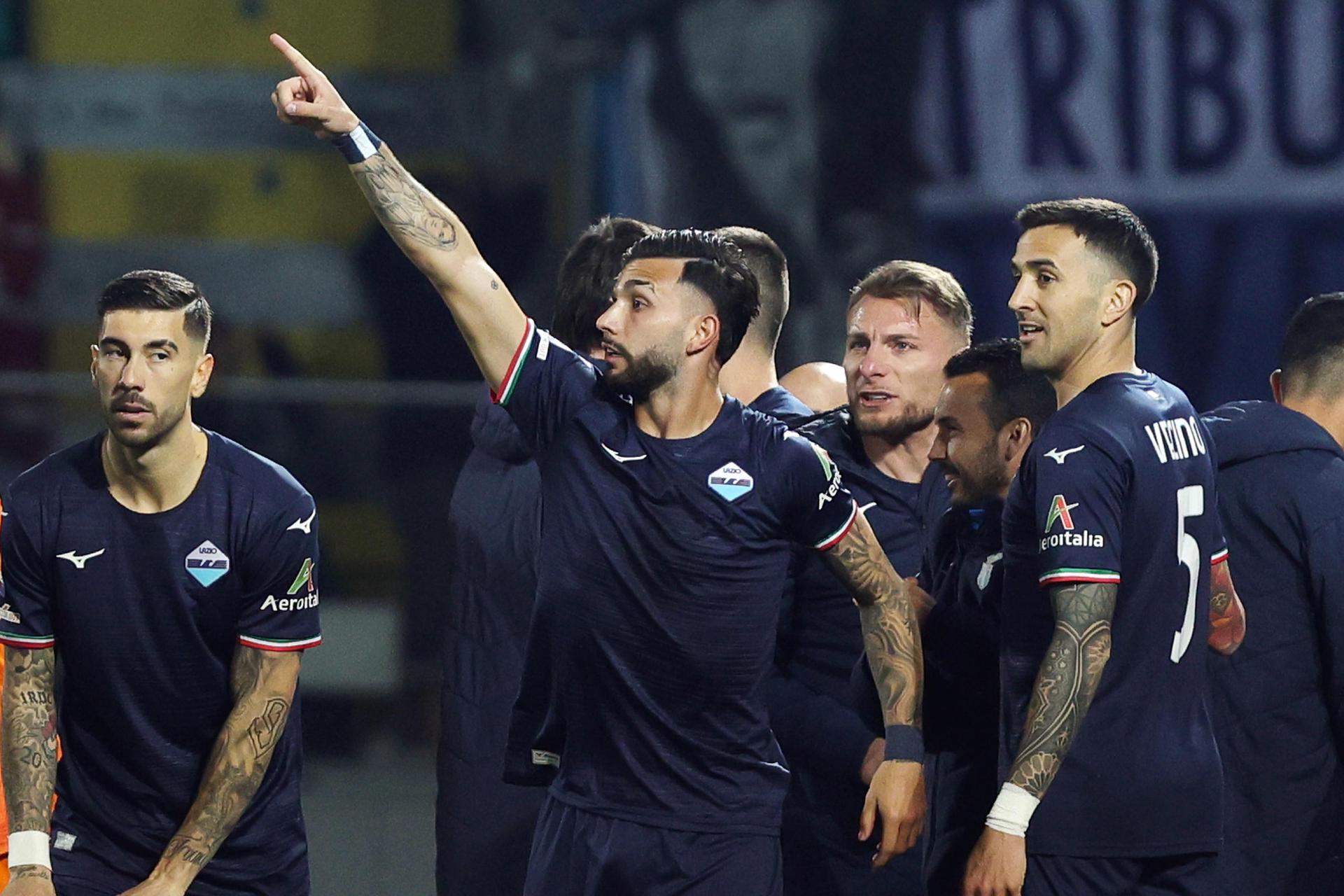 Lazio volvió al triunfo en la Serie A tras batir a Frosinone con doblete de Valentín Castellanos