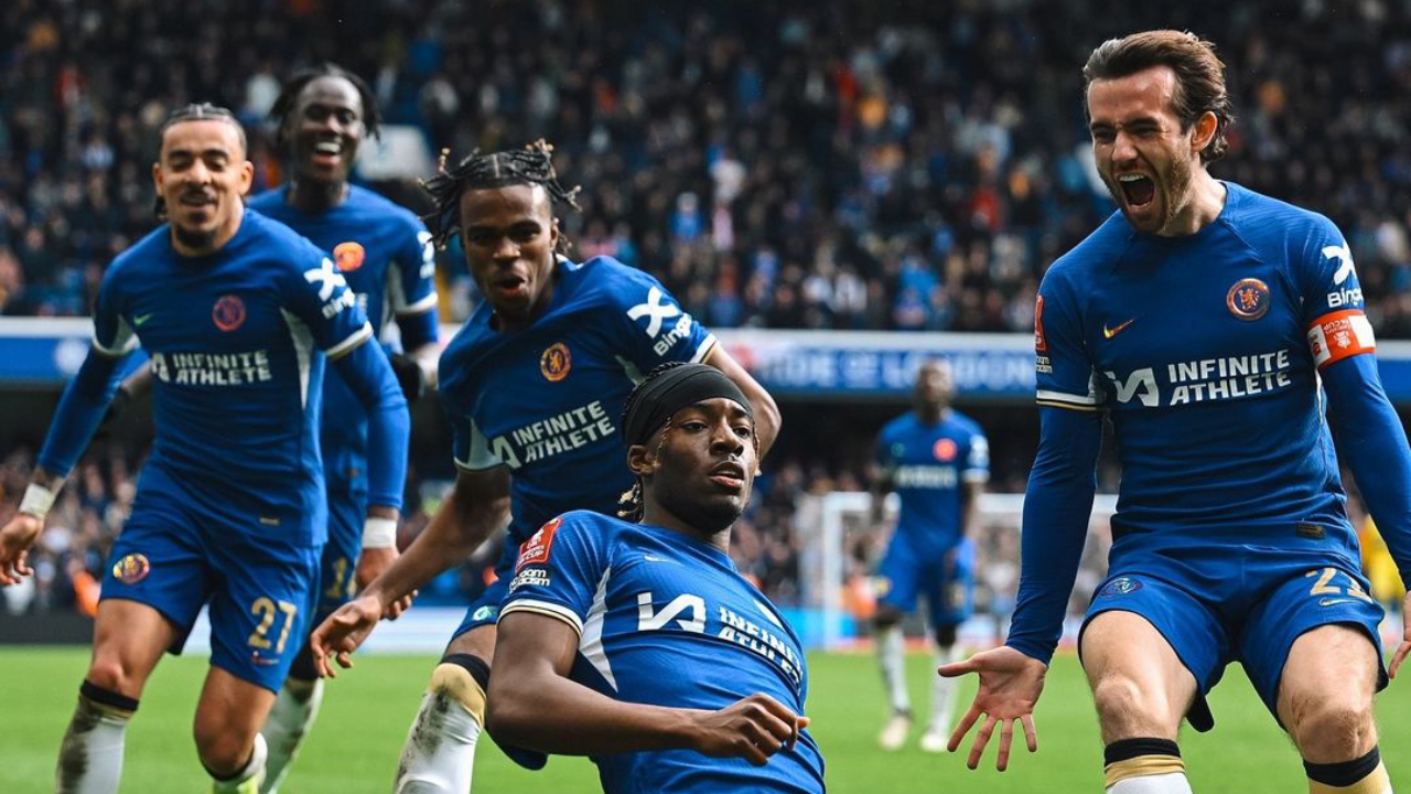 Chelsea venció en los descuentos a Leicester y se metió en semifinales de la FA Cup