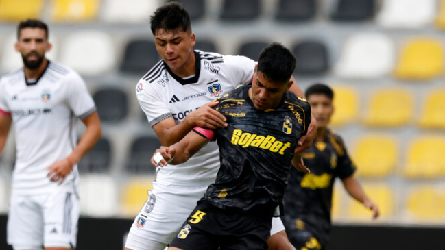 Coquimbo y Colo Colo firmaron un friccionado empate y siguen enredados en el Campeonato