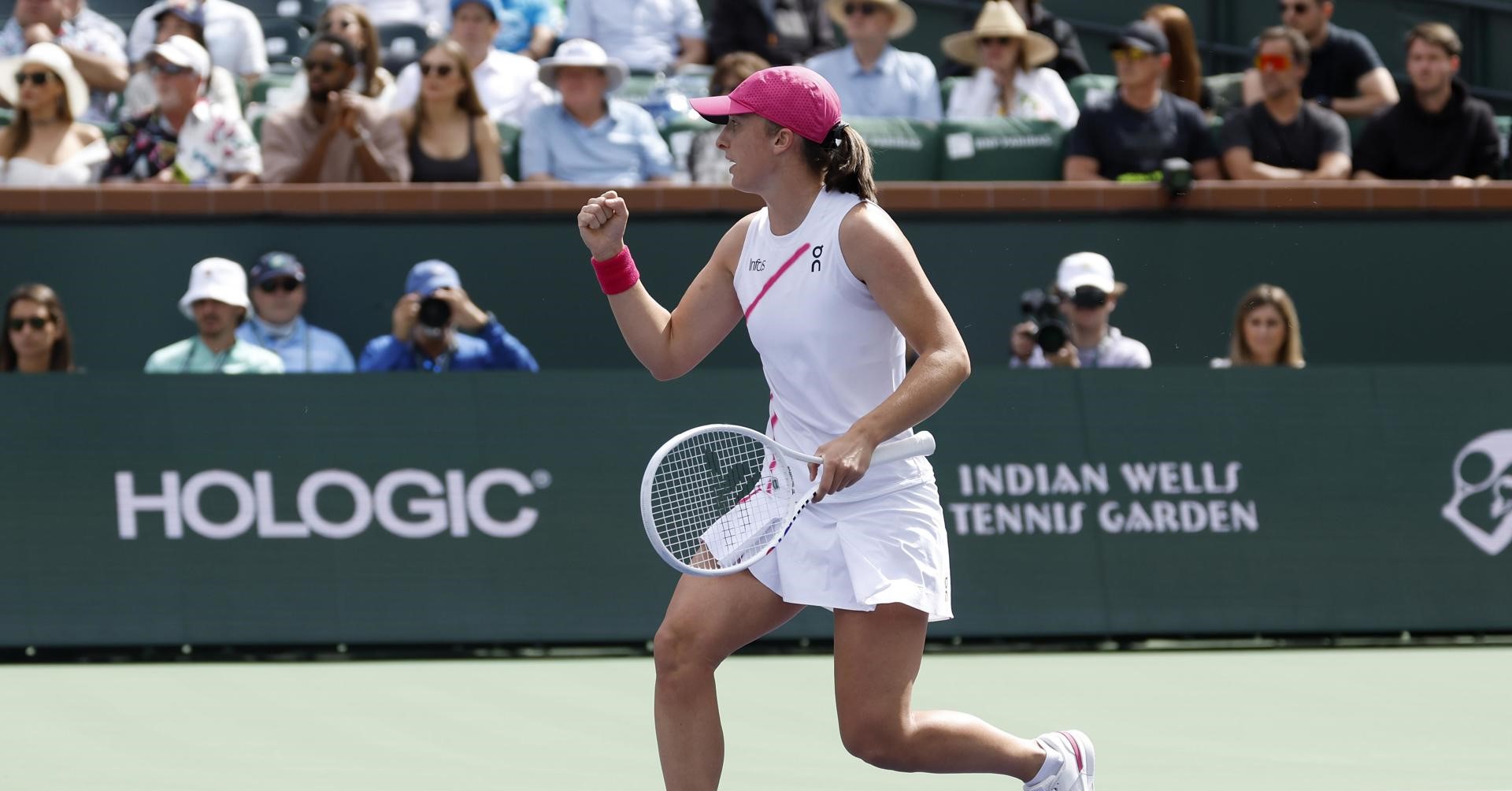 Iga Swiatek arrasó con Maria Sakkari y conquistó por segunda vez Indian Wells