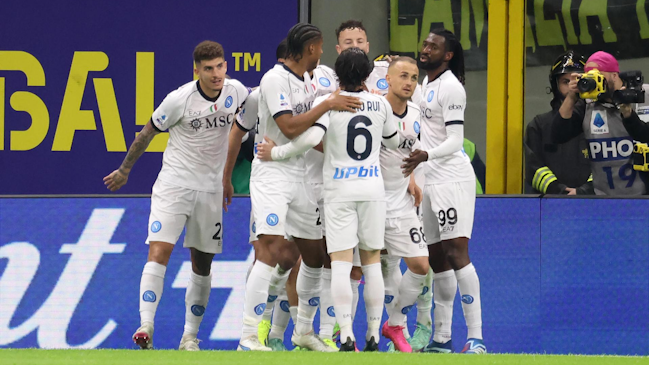 Napoli amargó a Inter de Alexis en el “Giuseppe Meazza” con agónico gol de Juan Jesus