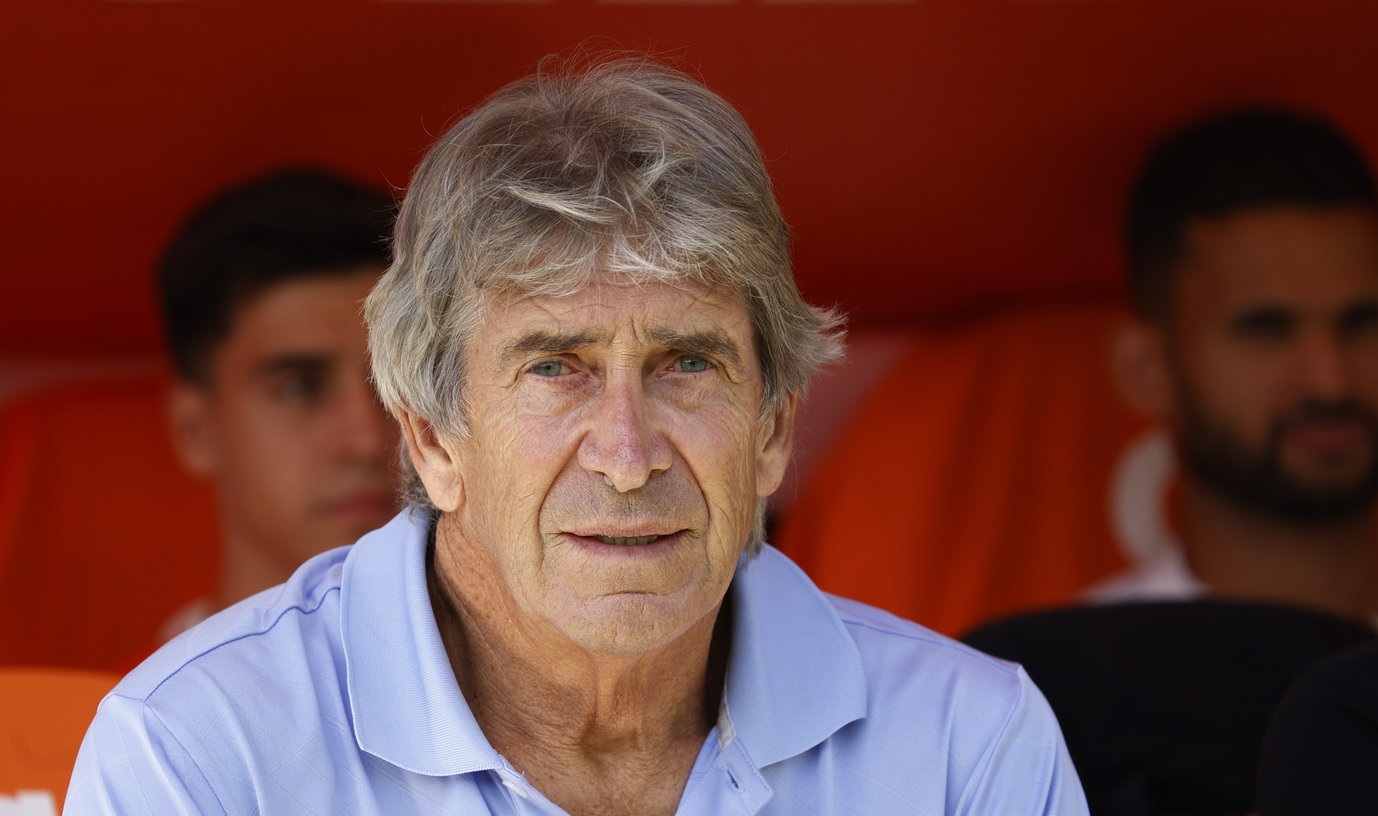 Director deportivo de Betis entregó respaldo a Pellegrini: “La confianza es máxima”
