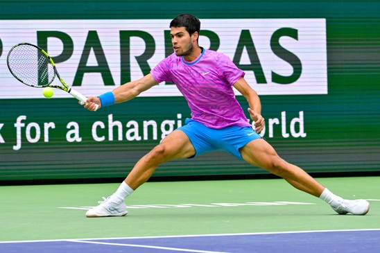 Carlos Alcaraz derrotó a Carballés Baena y sigue imparable en Miami