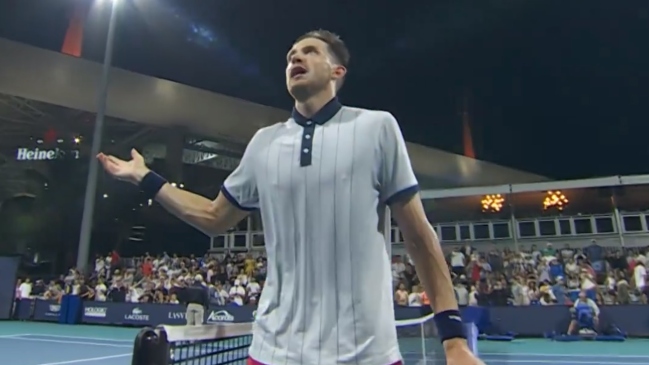 Terminó tenso: La discusión de Nicolás Jarry con el árbitro tras ganarle a Seyboth Wild