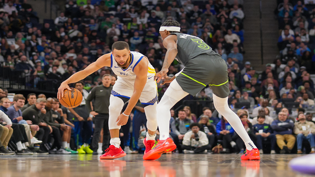Golden State en caída libre en la NBA: Remontada de los Timberwolves los puede dejar sin postemporada