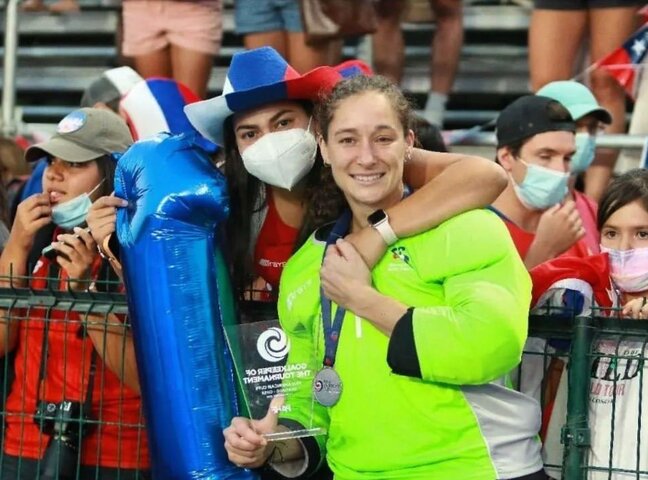 Federación de Hockey Césped recordó a Claudia Schüler a un año de su partida