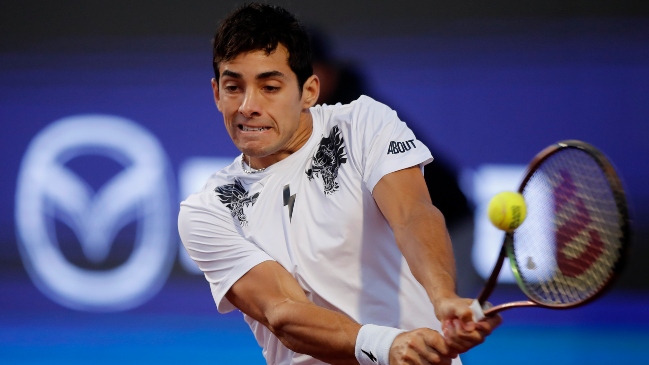 Cristian Garin sumó su segunda victoria en Girona y accedió a cuartos