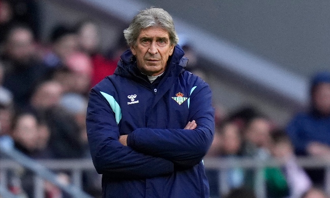 Manuel Pellegrini elogia a Bravo: “Estos partidos con Chile le vinieron muy bien”