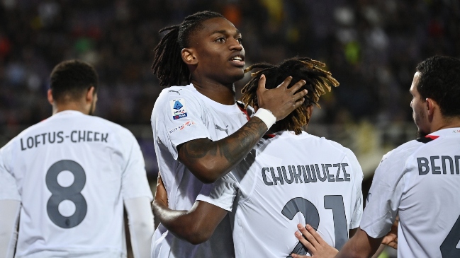 AC Milan logró un triunfazo ante Fiorentina y se afianzó como sublíder en Italia